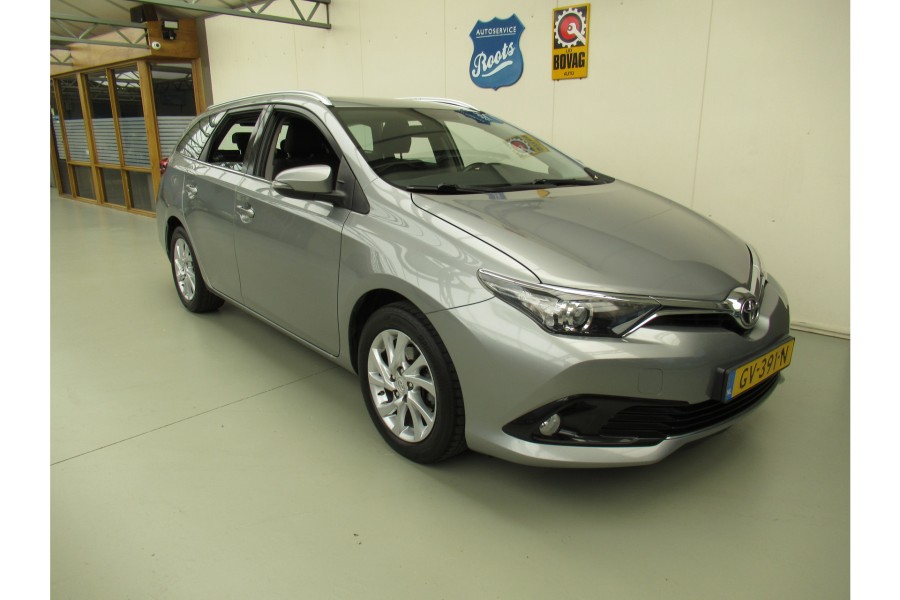 Toyota Auris Touring Sports 1.2 Turbo Aspiration ,