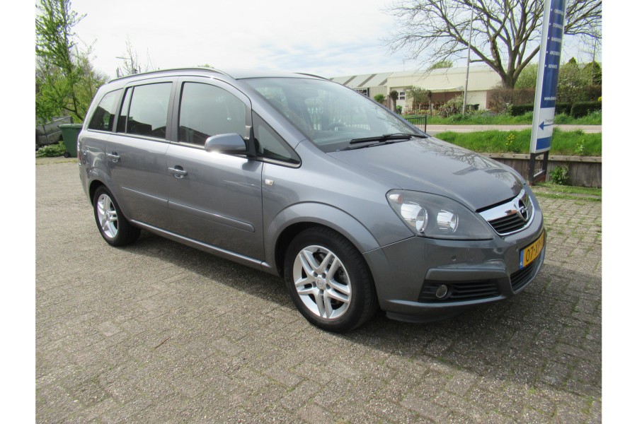 Opel Zafira 2.2 Temptation